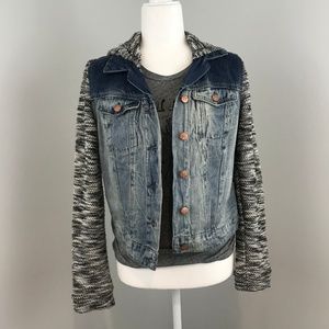 ✂️CLEARANCE Jessica Simpson Distressed Jean Jacket